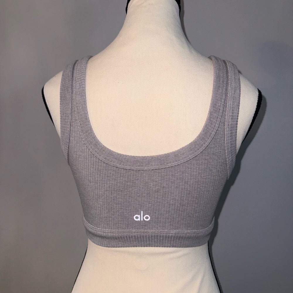 S - Alo Wellness Bra in Dove Grey